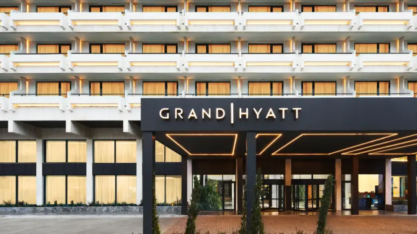 ξενοδοχείο grand hyatt