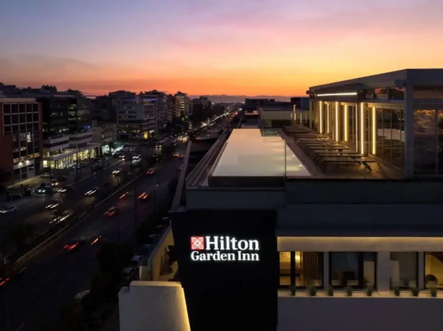 Εξωτερική άποψη του Hilton Garden Inn στην Αθήνα